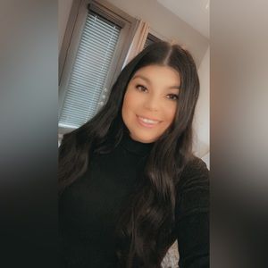 Meet your Posher, Adriana